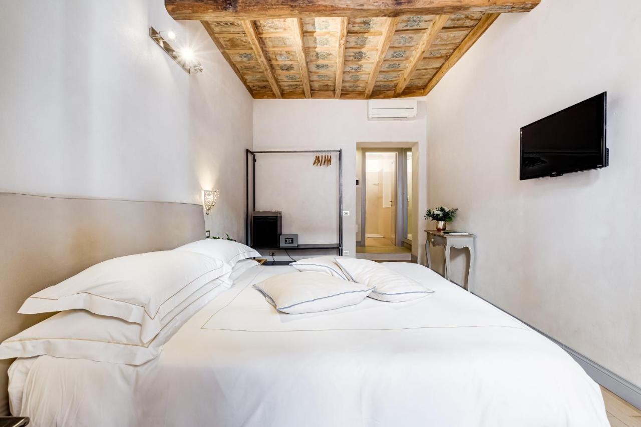 Отель Rome Frattina27 Экстерьер фото
