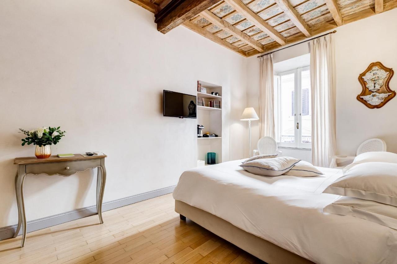 Отель Rome Frattina27 Экстерьер фото