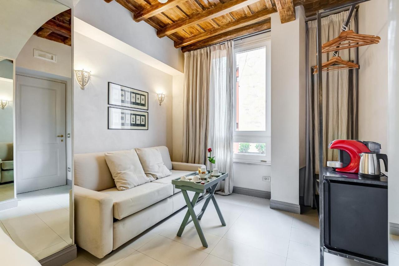 Отель Rome Frattina27 Экстерьер фото