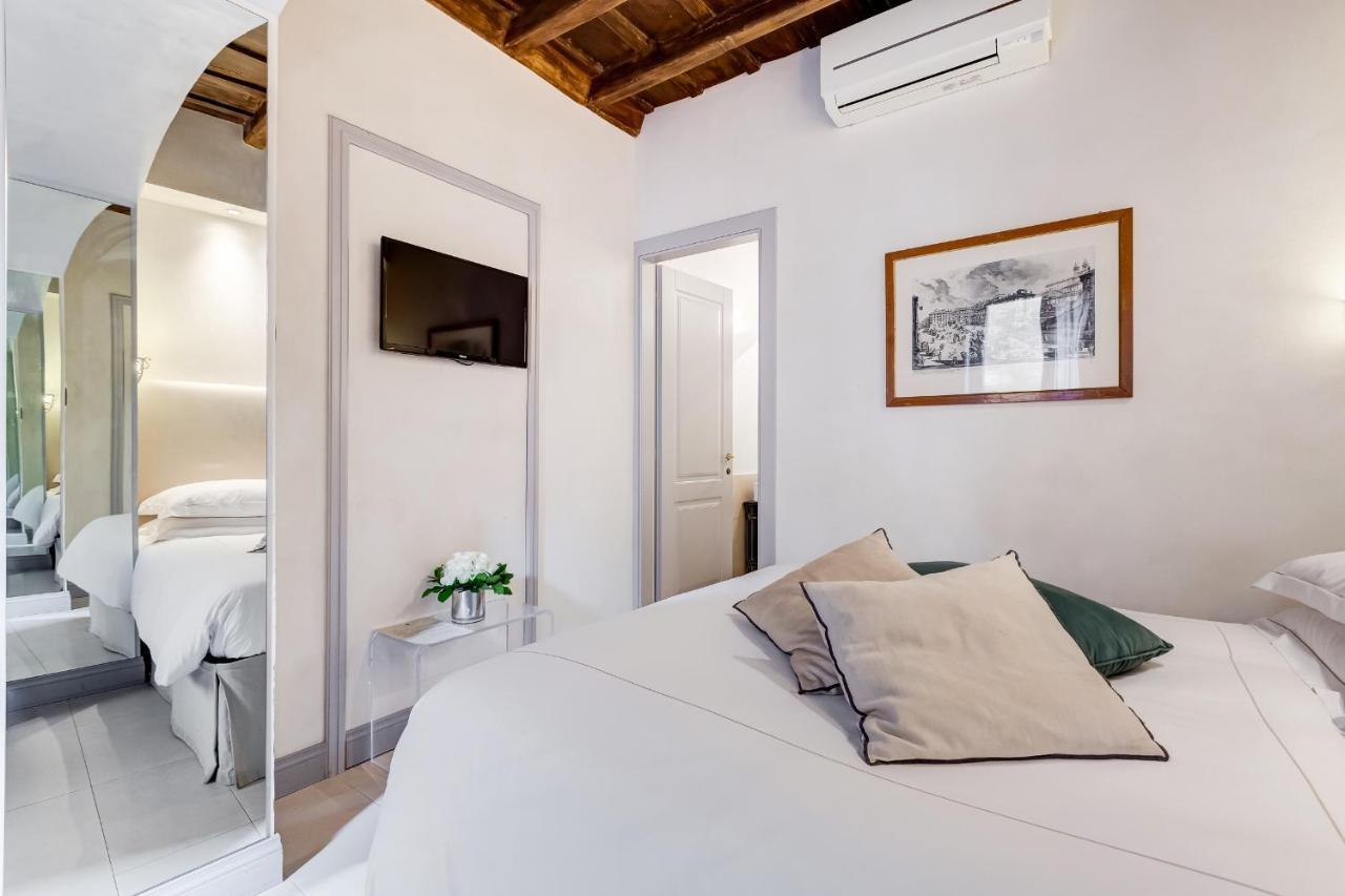 Отель Rome Frattina27 Экстерьер фото