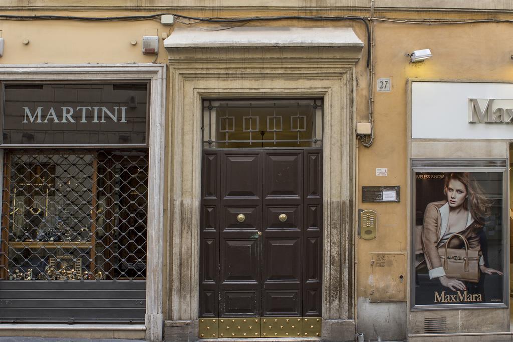 Отель Rome Frattina27 Экстерьер фото