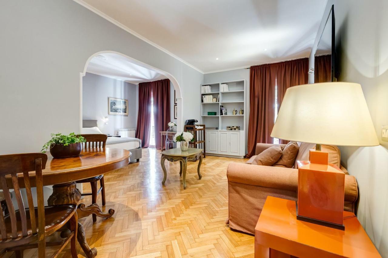Отель Rome Frattina27 Экстерьер фото