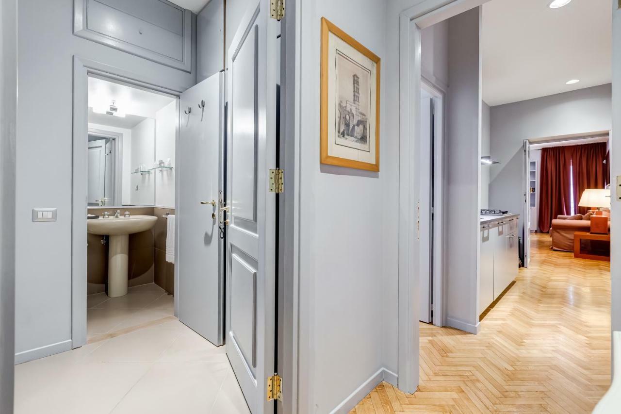 Отель Rome Frattina27 Экстерьер фото