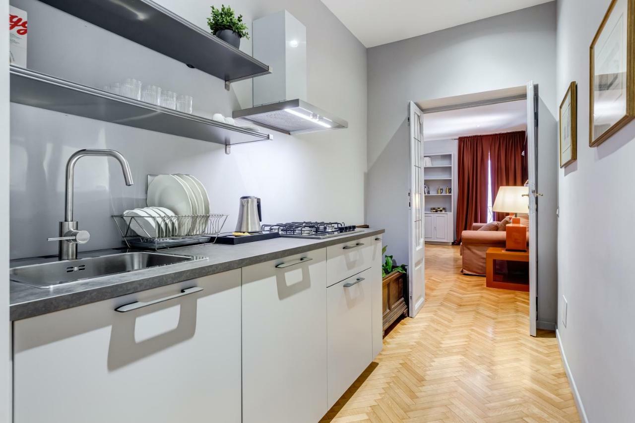 Отель Rome Frattina27 Экстерьер фото